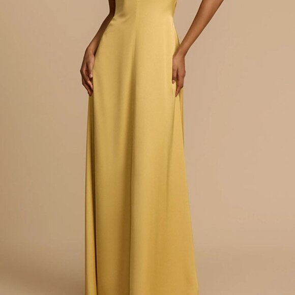 Deep V-Neck Maxi Dress | Formal Sleeveless Open Back Dress - Picture 6 of 9